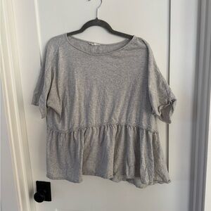 Caslon Grey Top
